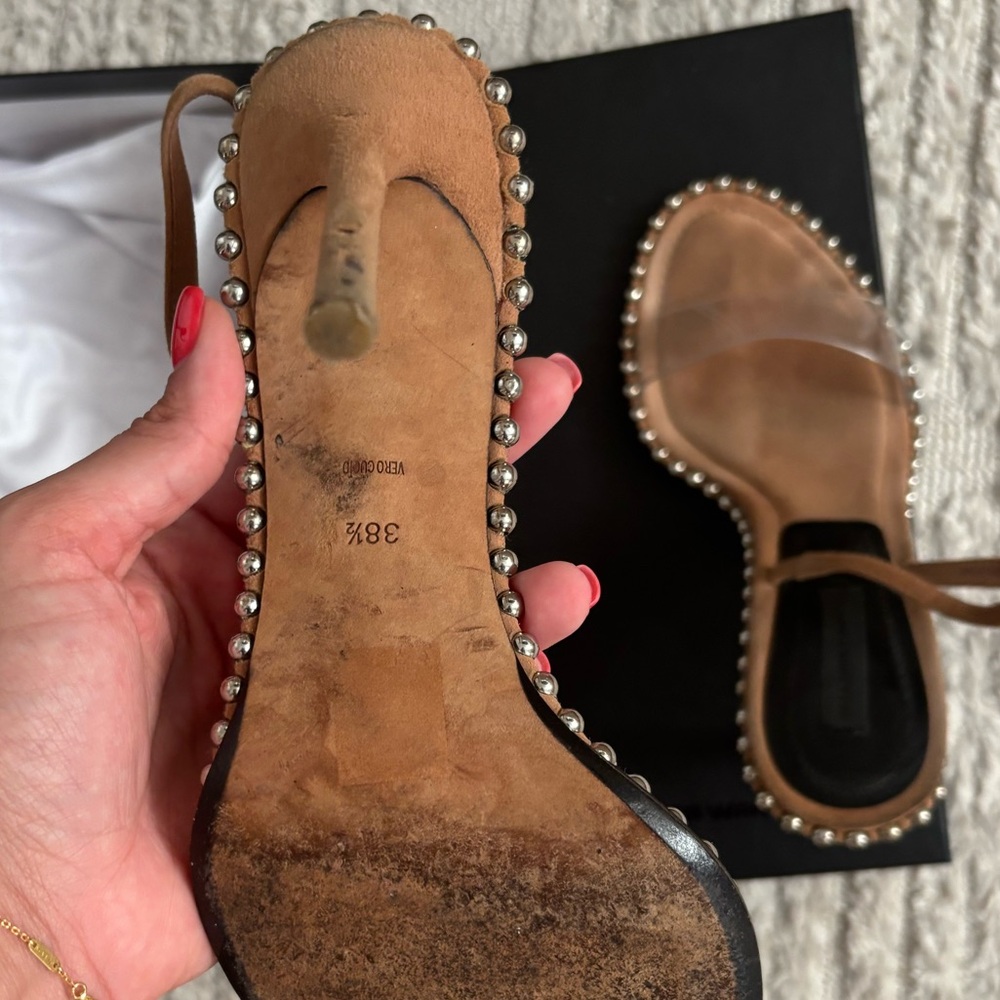 Alexander Wang Tan Cream Sandals with Minimalist Design - Picture 2 of 11